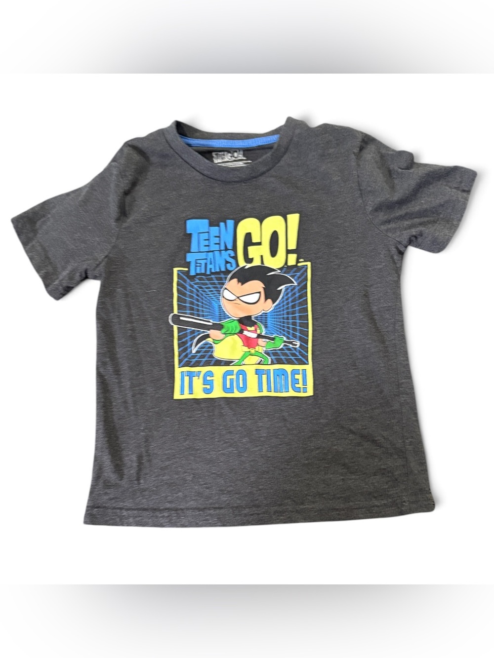 Teen titans t shirt size 6